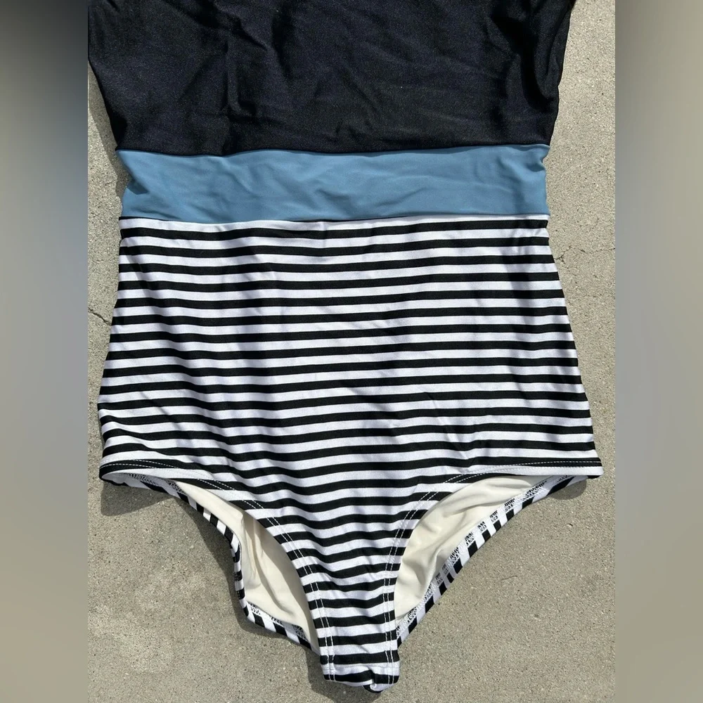 Seea Hermosa bandana one piece - Picture 4 of 5